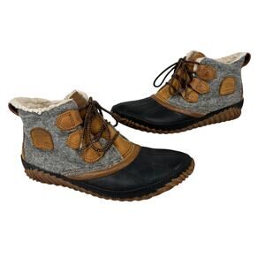 Sorel Out N About Felt Duck Boot 9.5 Gray Black Faux Shearling Lined Lace Up